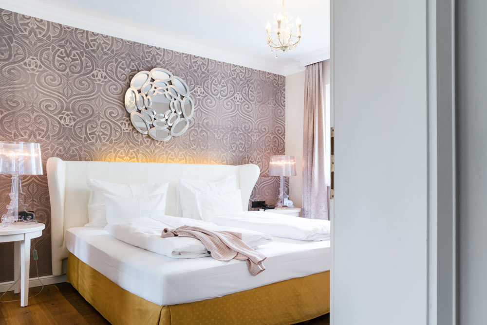 TRSB_Westfluegel_Schlafzimmer_c_Schabetsberger_2 IMLAUER Hotel Schloss Pichlarn | 5-Sterne Hotel Österreich TRSB_Westfluegel_Schlafzimmer_c_Schabetsberger_2