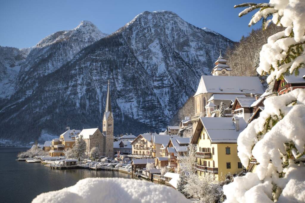 IMLAUER Hotel Schloss Pichlarn | 5-Sterne Hotel Österreich Winterpanorama-Hallstatt-Foto-RudiKainPhotografie