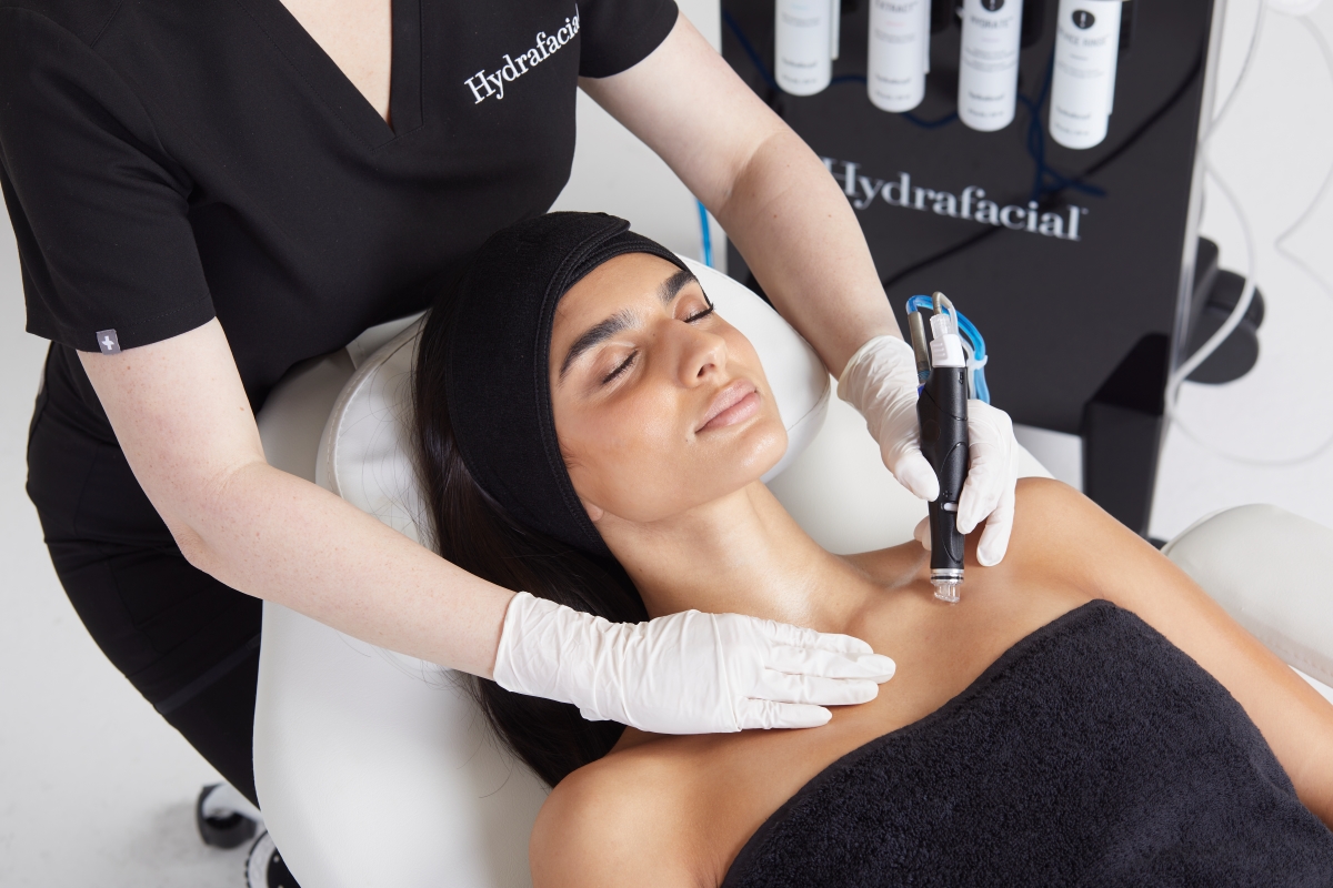 Bild: Behandlung mit Hydrafacial